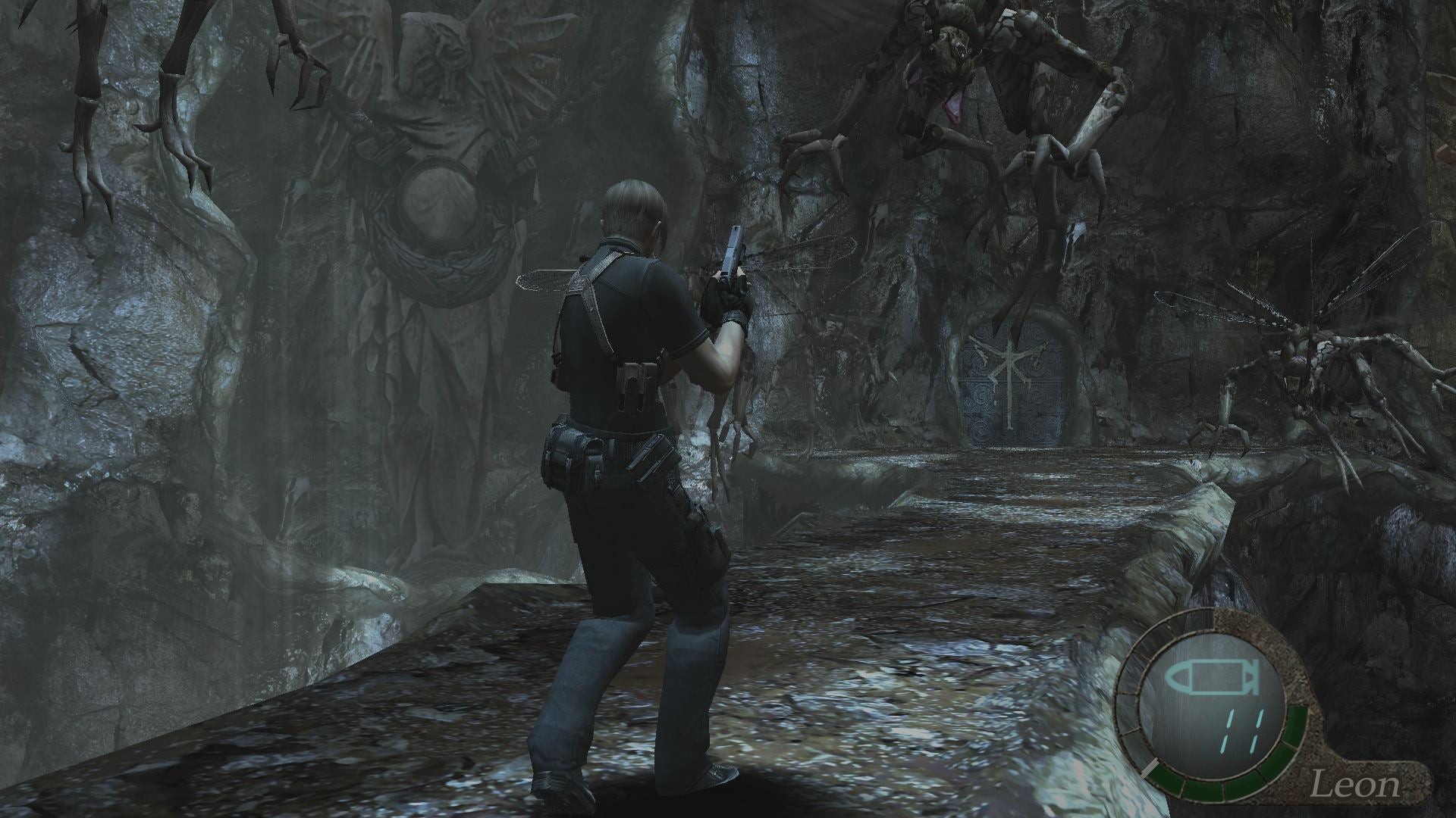 Captura de juego de Resident Evil Triple Pack - PS5 - imagen 2