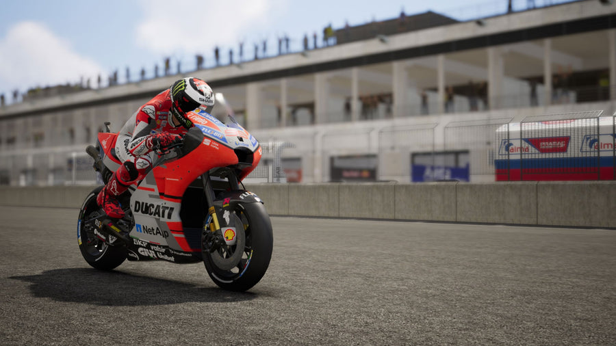 Captura de juego de MotoGP18 - PS4 - imagen 2