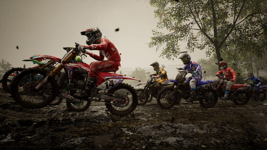 Captura de juego de Monster Energy Supercross 2 - Special Edition - PS4 - imagen 5