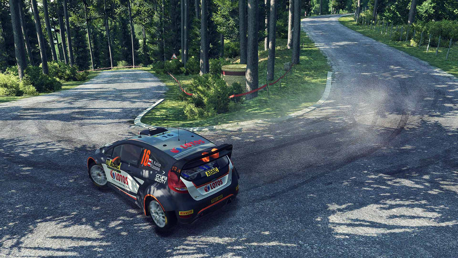 Captura de juego de WRC 5 eSports Edition - PS4 - imagen 3