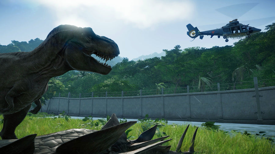Captura de juego de Jurassic World Evolution - PS4 - imagen 2