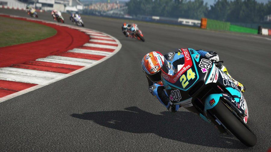Captura de juego de MotoGP17 - PS4 - imagen 4