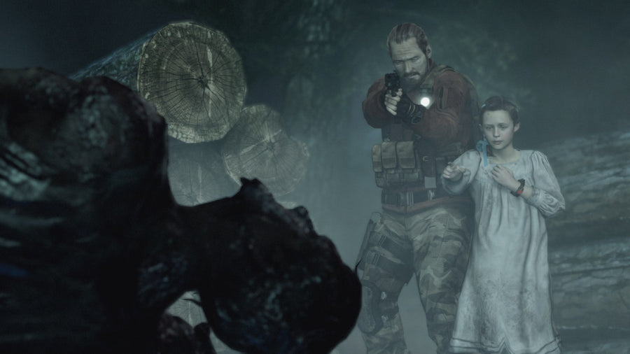 Captura de juego de Resident Evil Revelations 1 & 2 Bundle - Xbox One - imagen 1