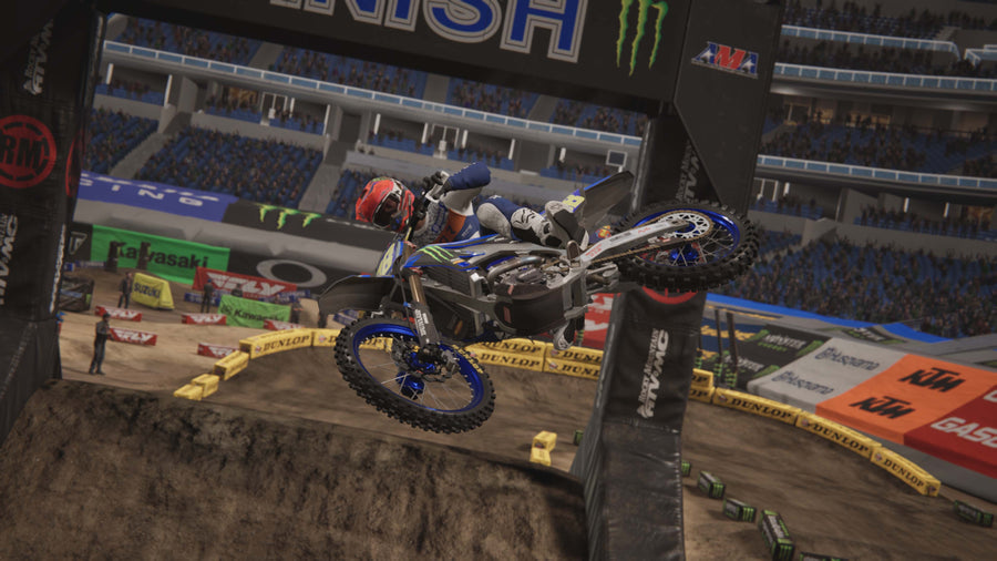 Captura de juego de Monster Energy Supercross 25 - Special Edition - PS5 - imagen 2