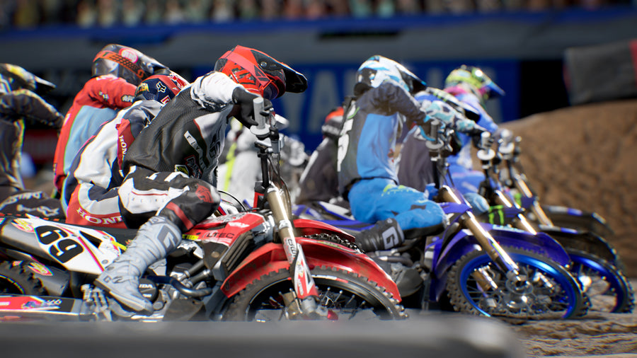 Captura de juego de Monster Energy Supercross - The Official Videogame 4 - PS5 - imagen 5